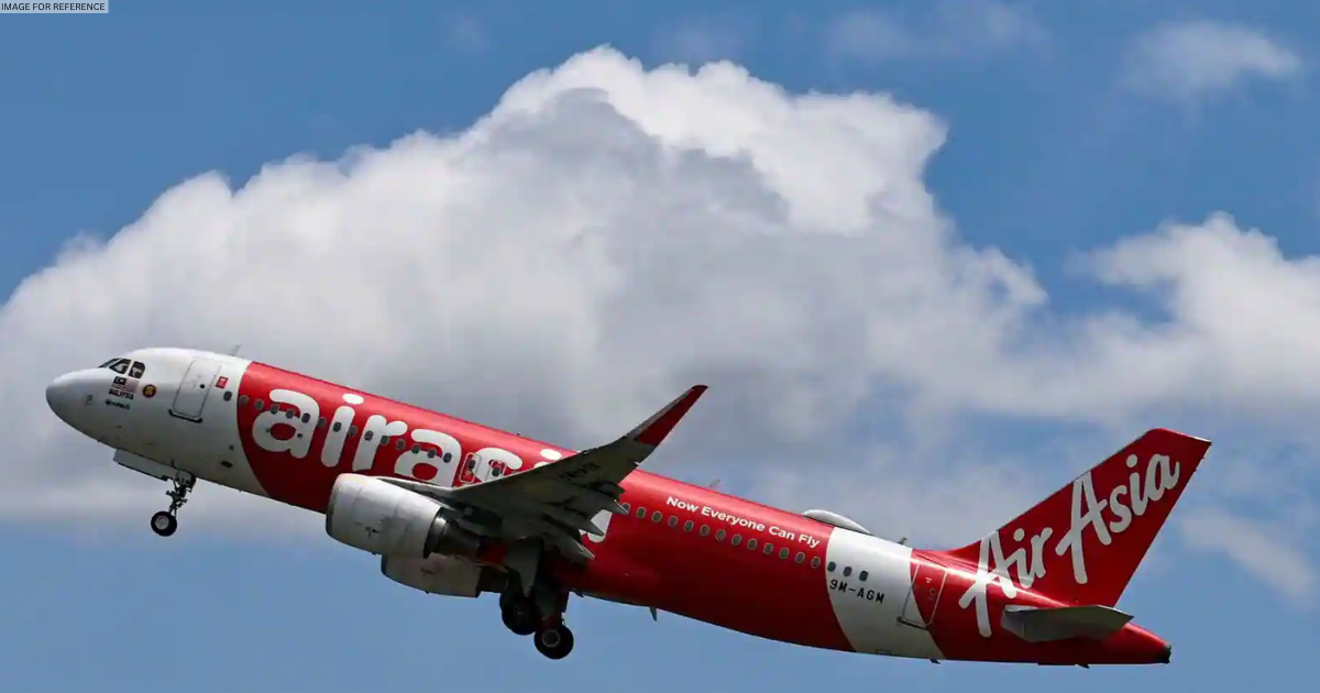 AirAsia sells remaining equity shares in AirAsia India to Air India
